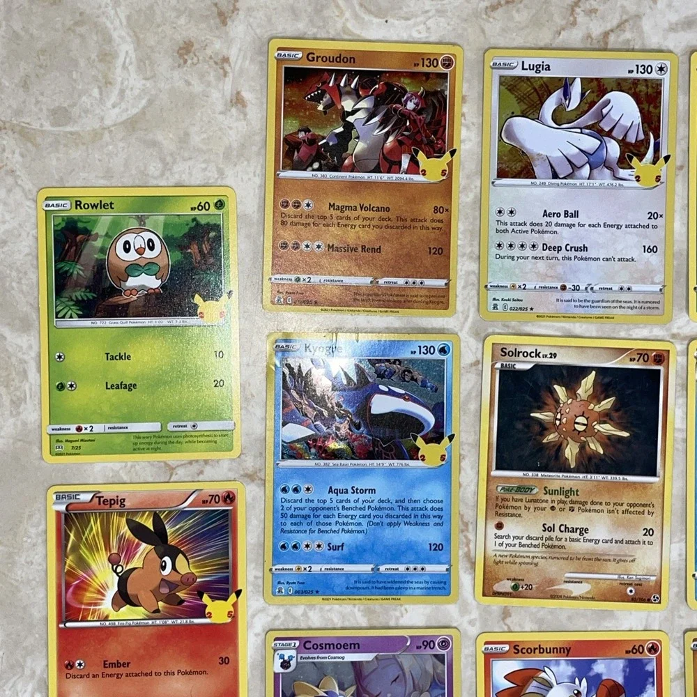 Excellent Condition set of 2020/21 Pokemon cards (20‎ cards)